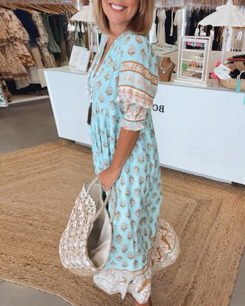 Mana - Chic Floral V-Neck Dress
