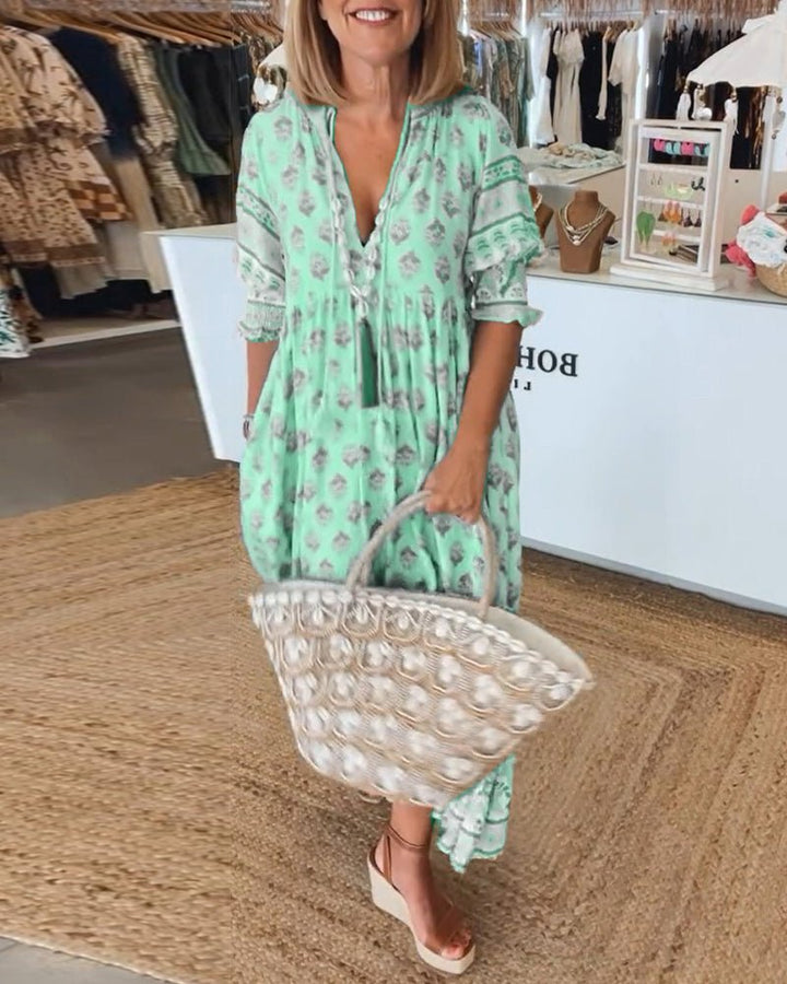 Mana - Chic Floral V-Neck Dress