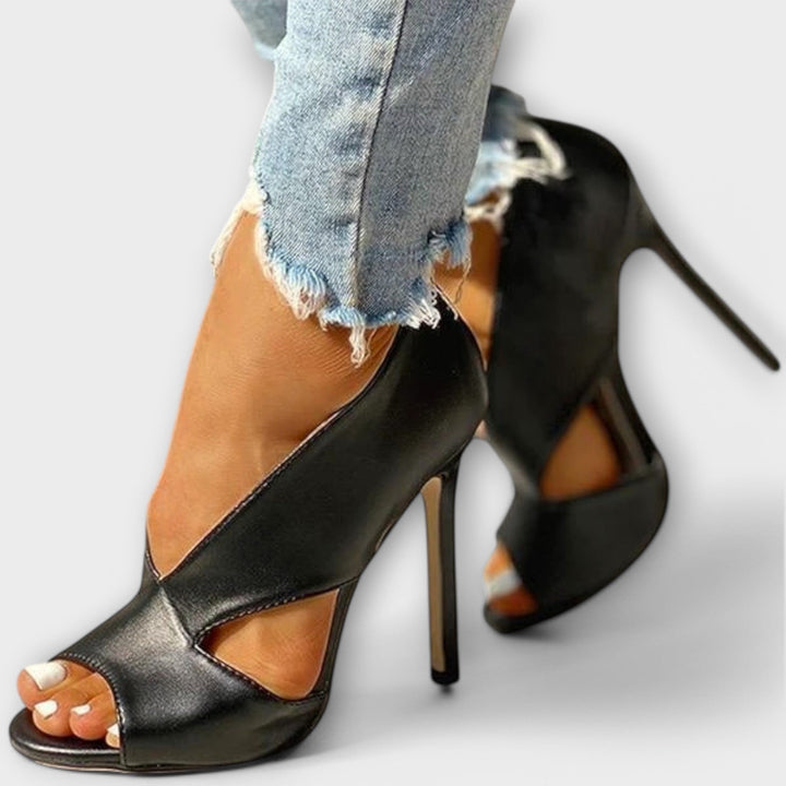 Trendy Orthopaedic Sandals with Elegant Heel