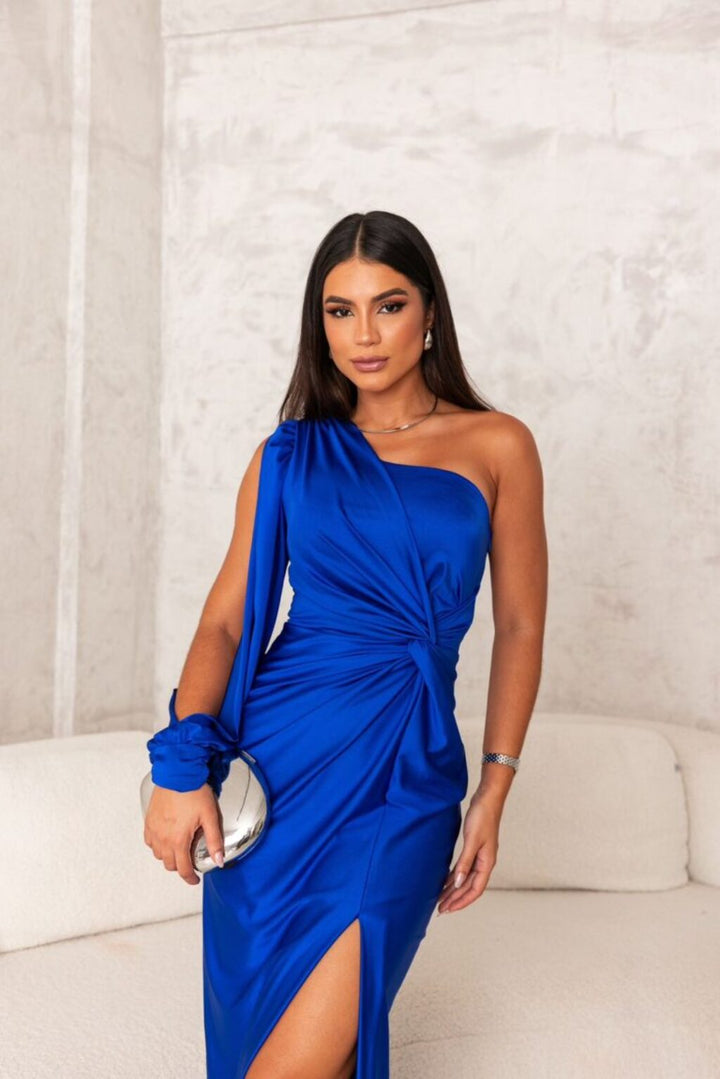 Clara - Elegant Maxi Dress