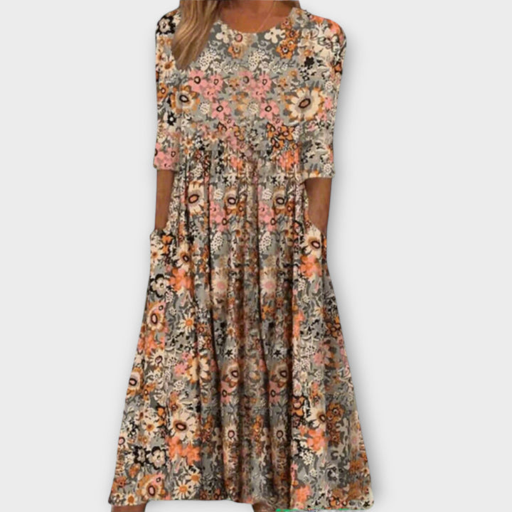 Emberly | Classic Petal Charm Dress