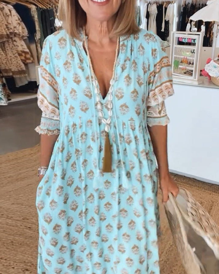 Mana - Chic Floral V-Neck Dress