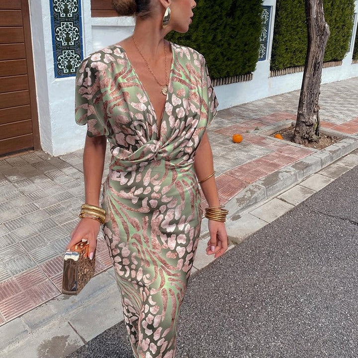 Elisa - Sophisticated Silk Dress