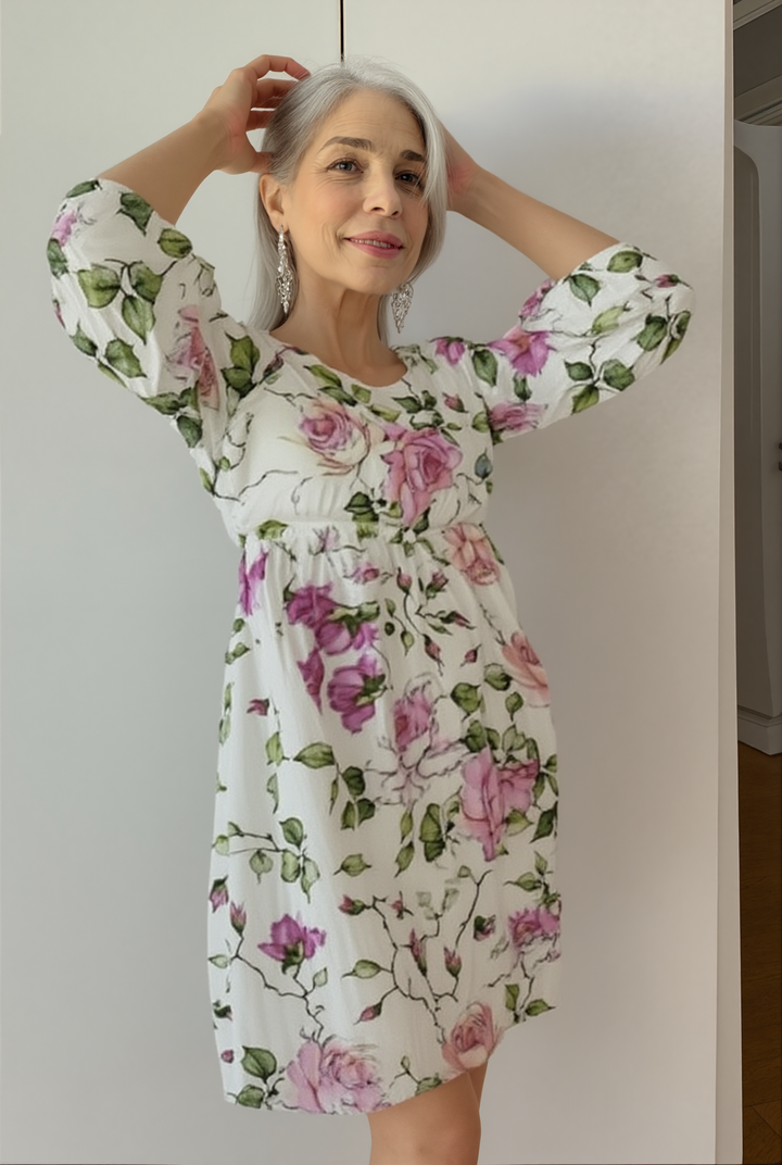 Kira - Timeless Chic Dress