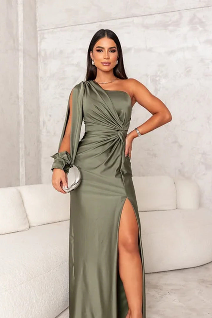 Clara - Elegant Maxi Dress