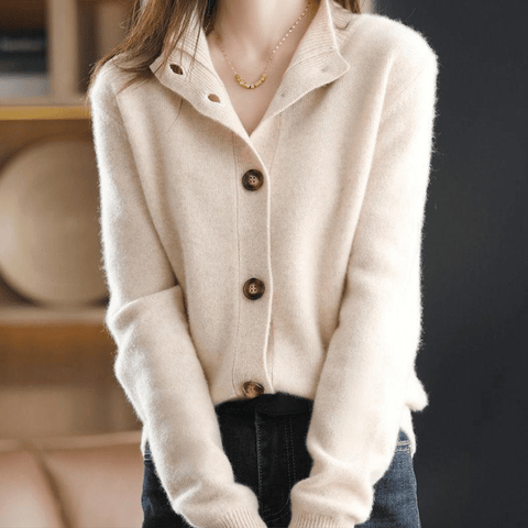 Anny - Luxurious Cardigan