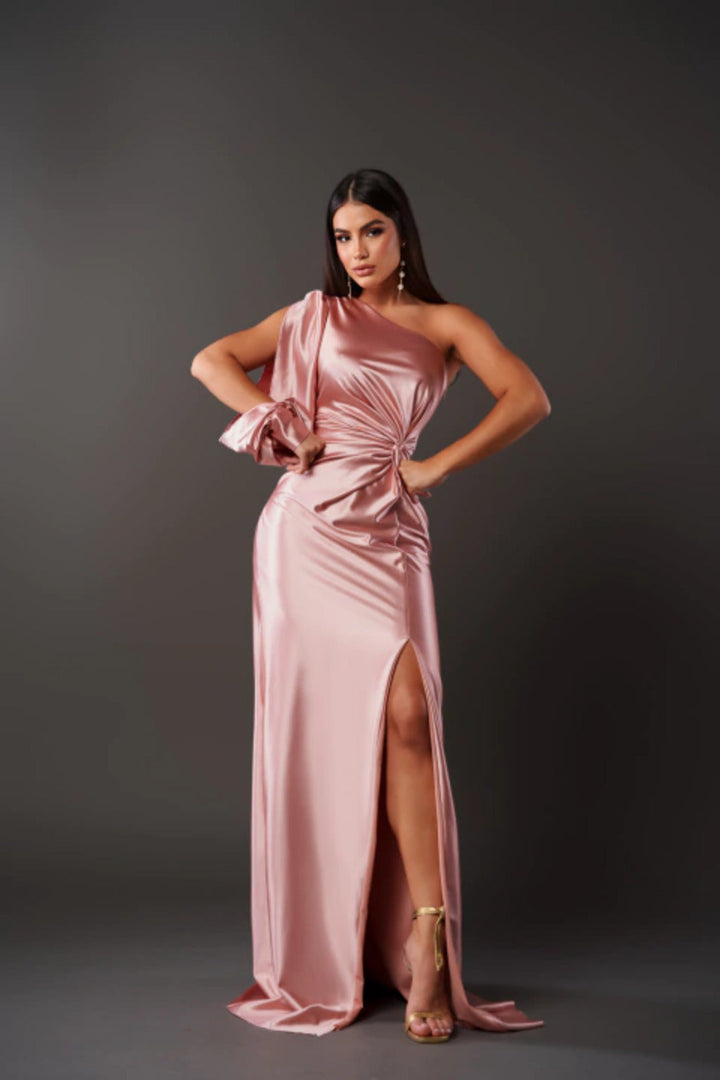 Clara - Elegant Maxi Dress